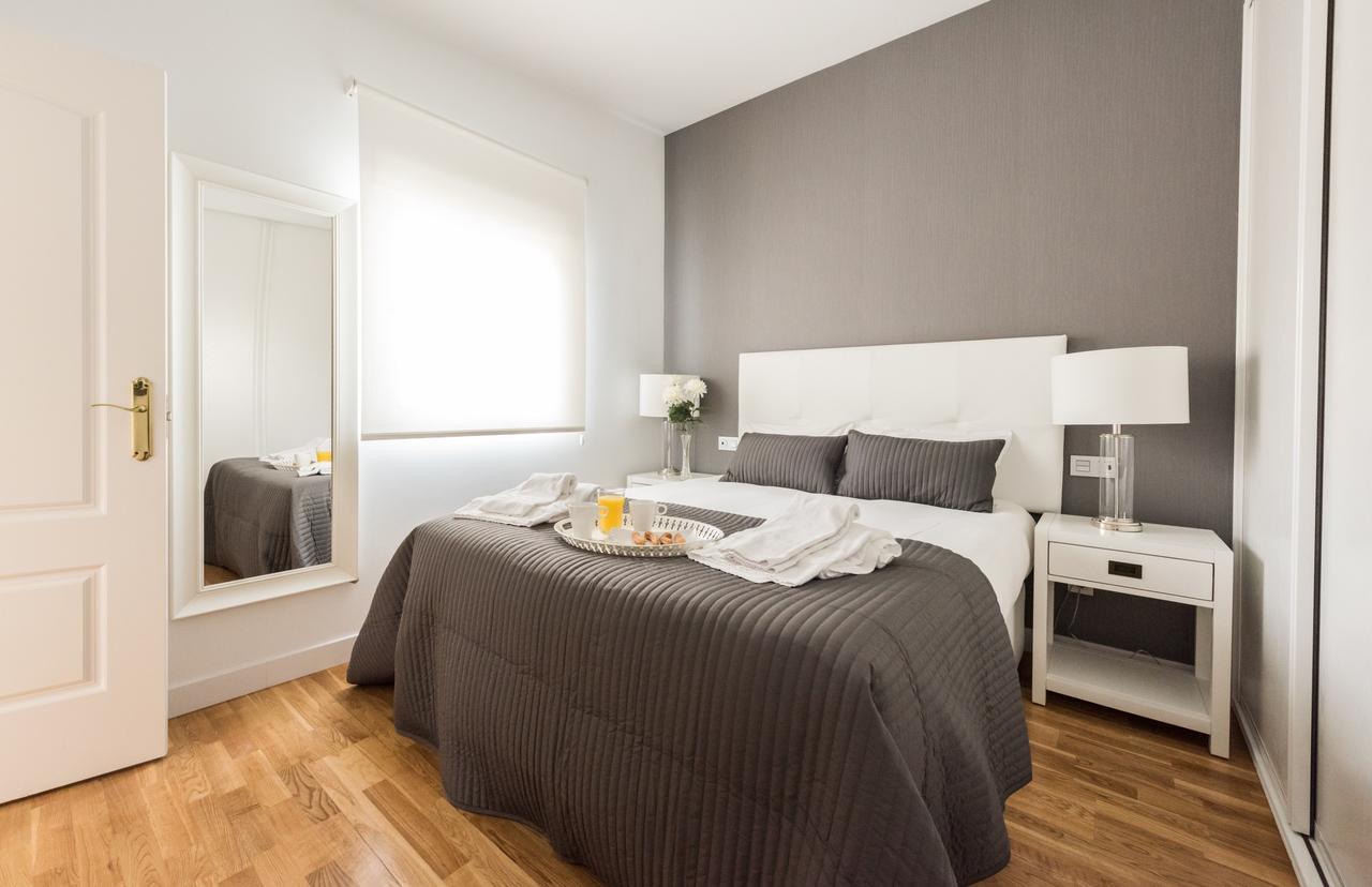 Latina Suite Madrid Exterior foto